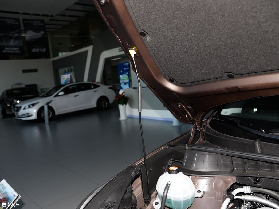 2015;L 1.6T GLX ԄӃI