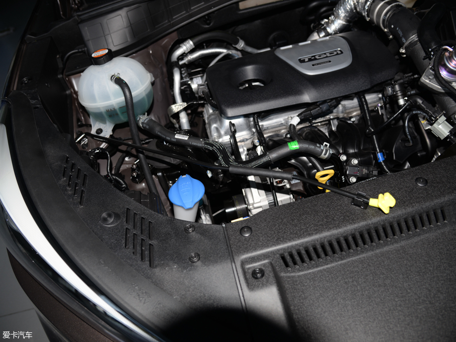 2015;L 1.6T GLX ԄӃI