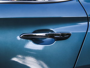 20151.6T GLX ԄӃI ^