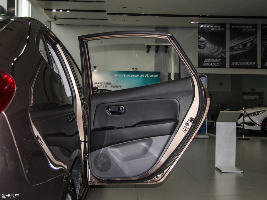 2015?li)?dng) 1.6L Ԅ(dng)A