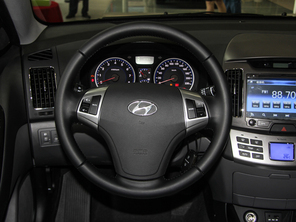 北京現代2015款悅動