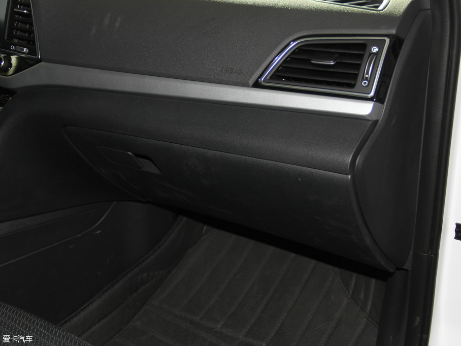 2016���I�� 1.6L �Ԅ�������Ş��