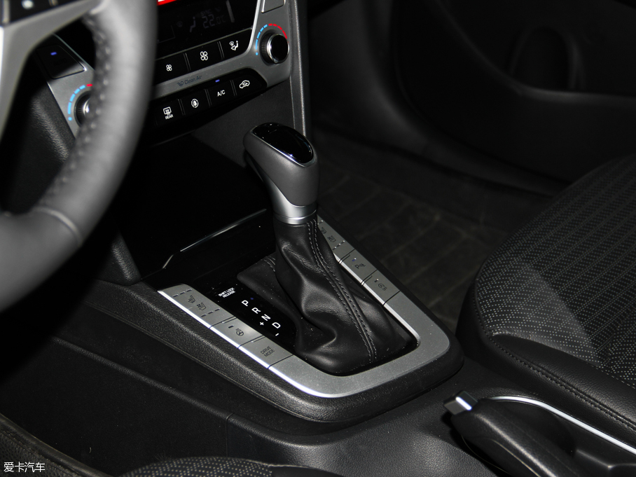 2016���I(l��ng)�� 1.6L �Ԅ�������Ş��