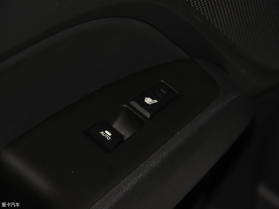 2016���I(l��ng)��(d��ng) 1.6L �Ԅ�(d��ng)������Ş��