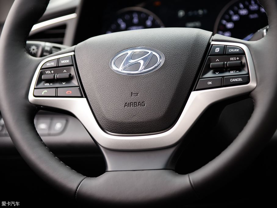 2016I(lng) 1.6L ԄŞ