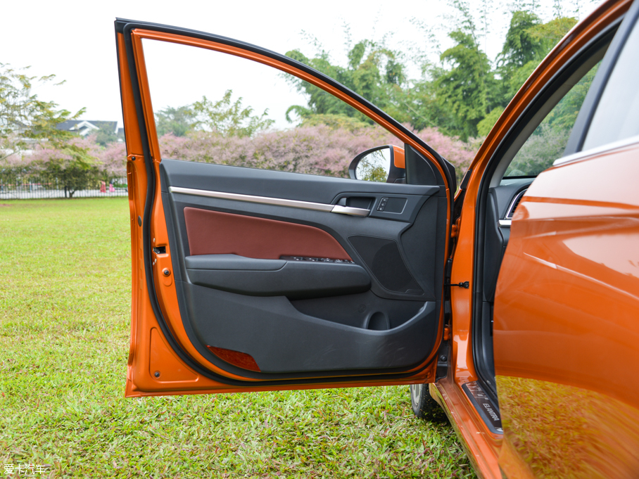 2016���I(l��ng)��(d��ng) 1.6L �Ԅ�(d��ng)������Ş��