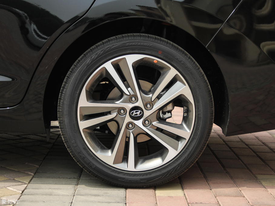 2016���I�� 1.6L �Ԅ����ž�Ӣ��