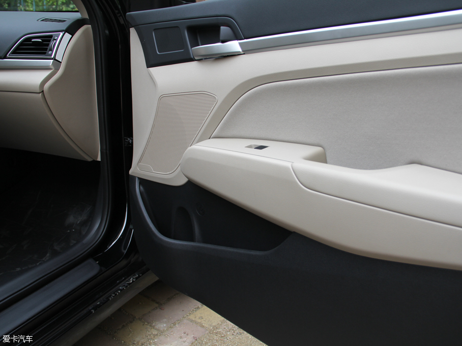 2016���I�� 1.6L �Ԅ����ž�Ӣ��