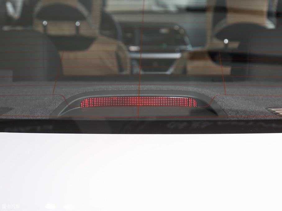 2016���I(l��ng)�� 1.6L �Ԅ����ž�Ӣ��