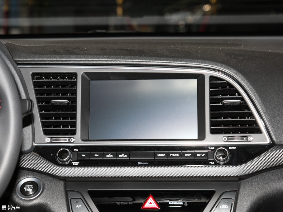 2016���I(l��ng)�� 1.4T �p�x���ńӾ�Ӣ��