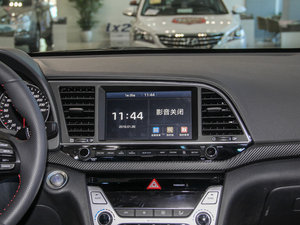 2016款1.4T 双离合炫动旗舰型 空调出风口