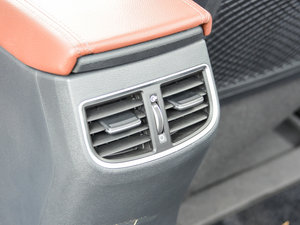 2016款1.6L 自动智炫旗舰型 空间座椅