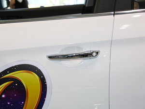 2016款1.6L 自动智炫精英型 主驾门拉手