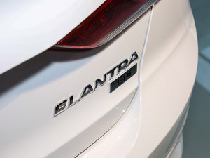 2016款1.6L 自动智炫精英型 细节外观