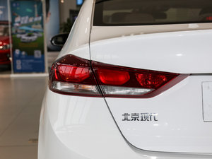 2016款1.4T 双离合炫动精英型 细节外观