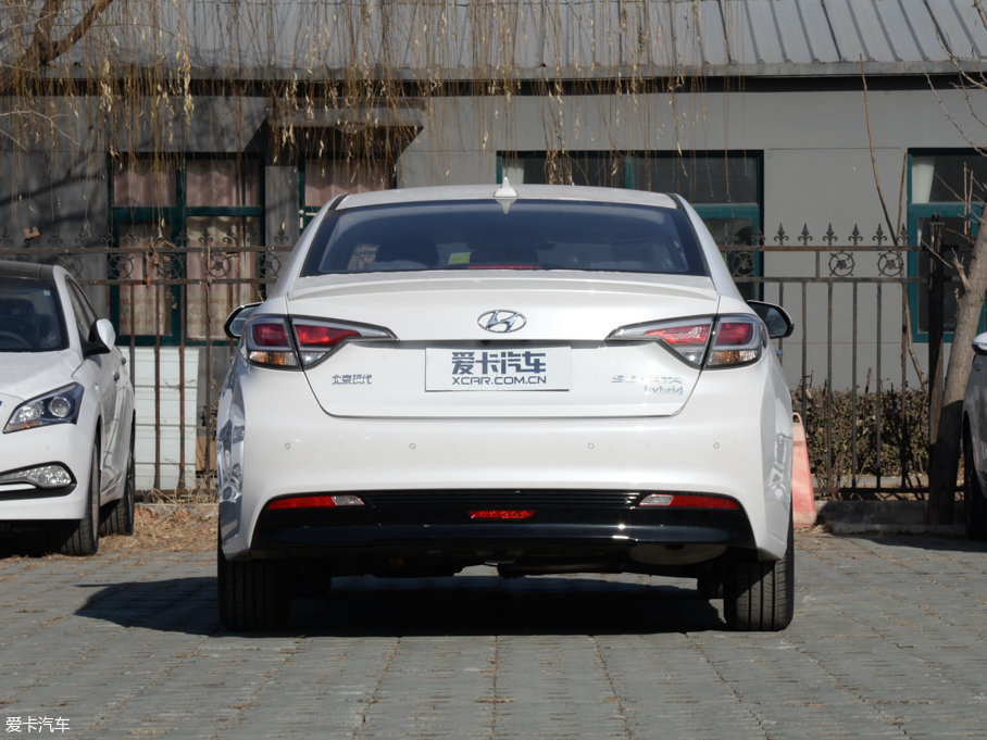 2016{늻 2.0HS I(lng)