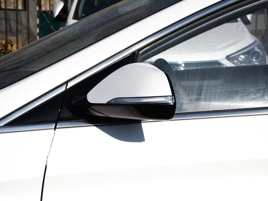 2016{늻(dng) 2.0HS I(lng)