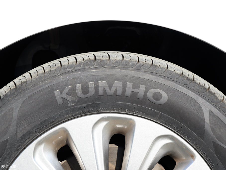 2016{늻 2.0HS I(lng)