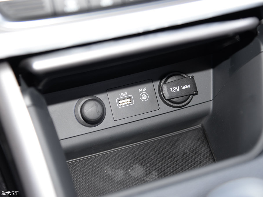 2016{늻(dng) 2.0HS I(lng)