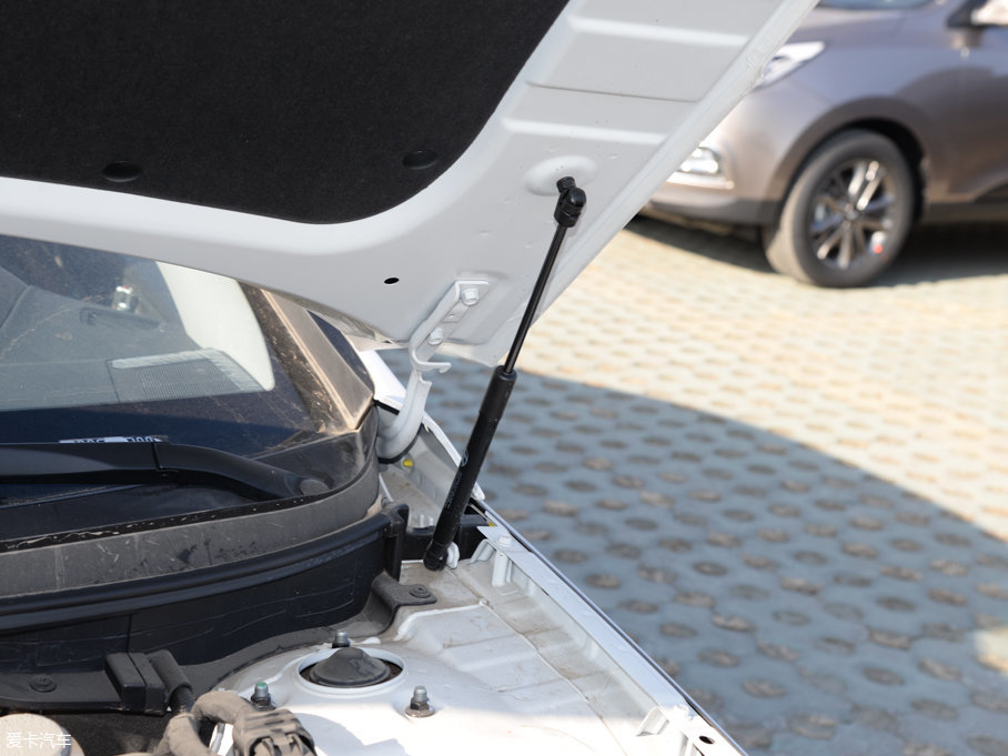 2016{늻(dng) 2.0HS I(lng)