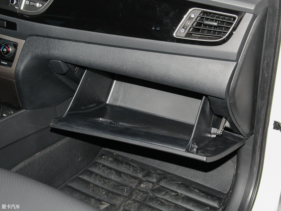 2016�����D 2.0L �Ԅ�������LUX