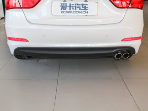 2016款2.0L 自动至尊型LUX 排气管