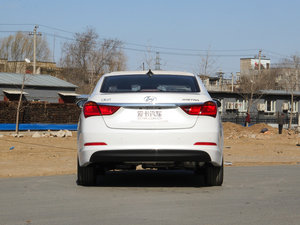 2016款1.8L 自动智能型GLS 正后	