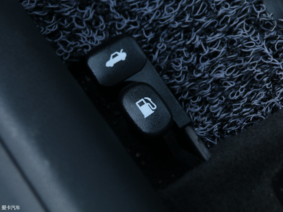 2017{ 1.4L ԄӾӢTOP