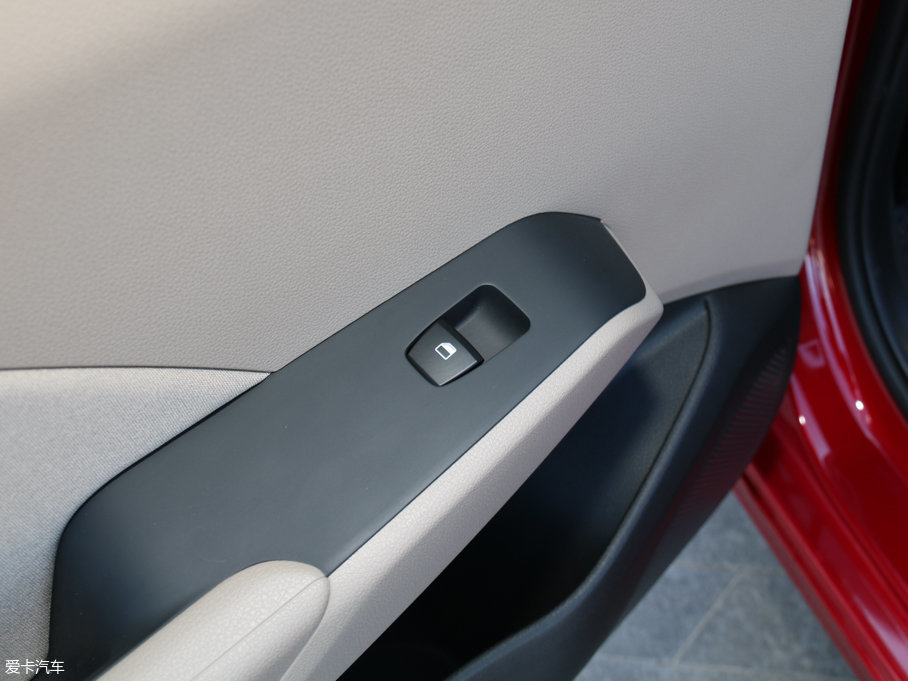 2017{ 1.4L ԄӾӢTOP