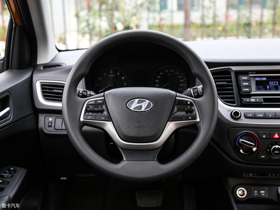 2017?li){ 1.4L Ԅ(dng)ӢTOP