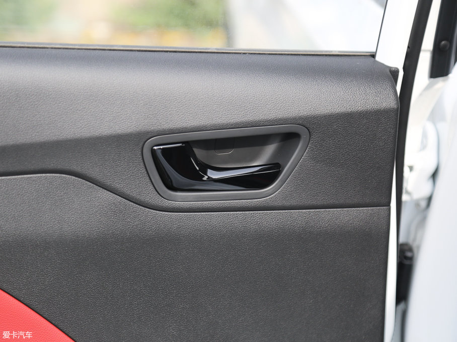 2017{ 1.4L ԄӻSPORT