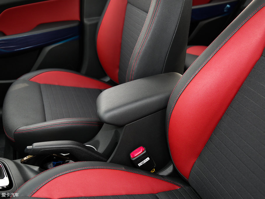 2017{ 1.4L ԄӻSPORT