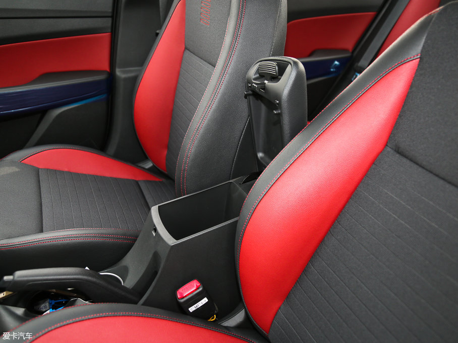 2017{ 1.4L ԄӻSPORT