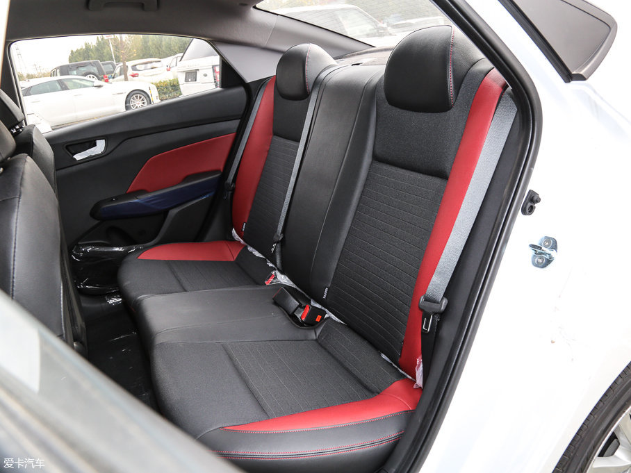 2017{ 1.4L ԄӻSPORT