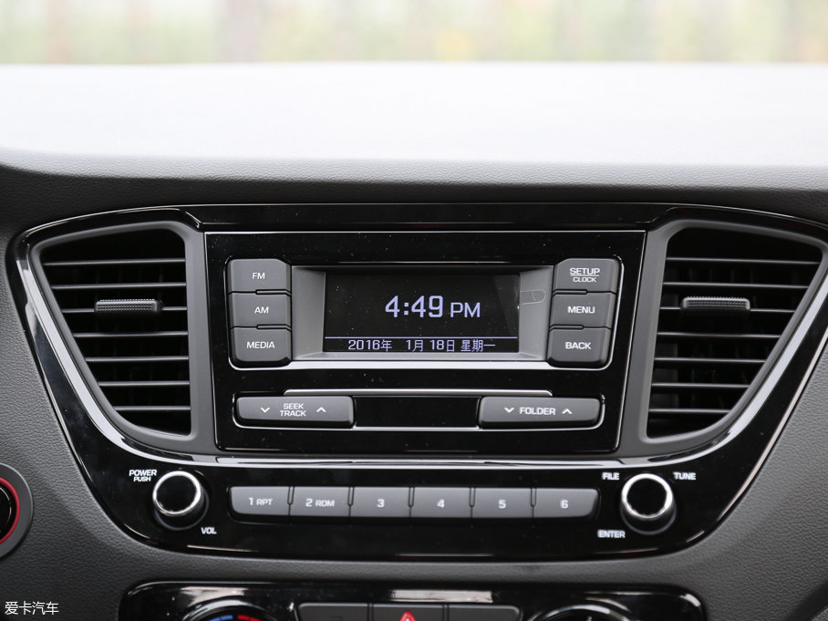 2017{ 1.4L ԄӻSPORT