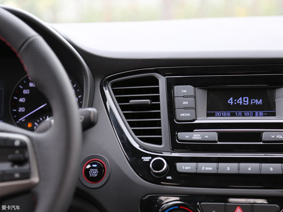 2017{ 1.4L ԄӻSPORT