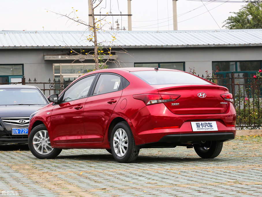 2017{ 1.4L ԄſGLS