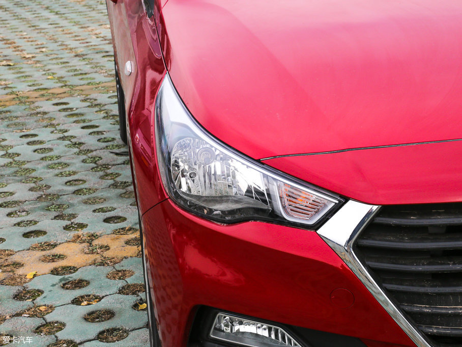 2017{ 1.4L ԄſGLS