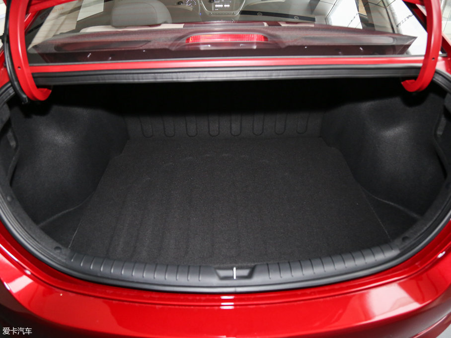 2017{ 1.4L Ԅ(dng)SPORT