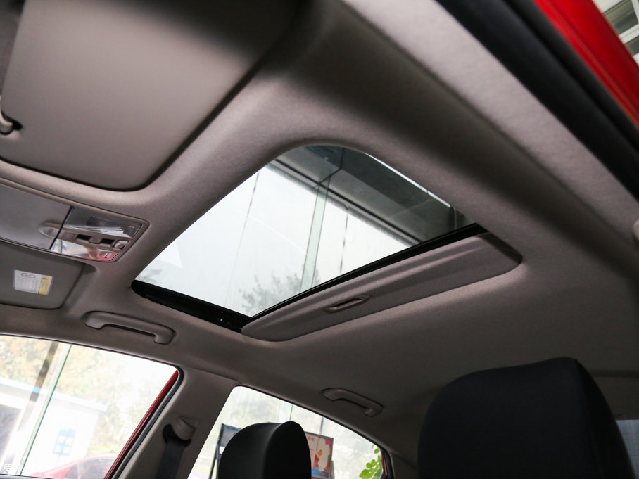 2017{ 1.4L ԄӻSPORT