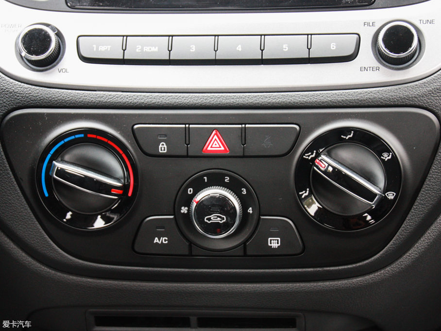 2017{ 1.4L ԄſGLS