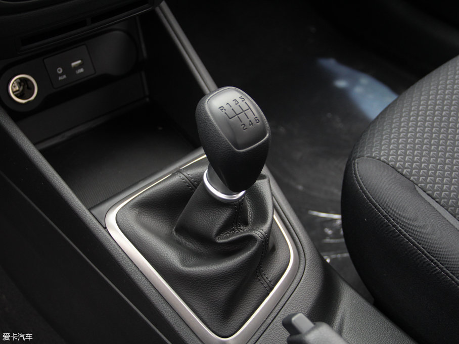 2017{ 1.4L քſGLS