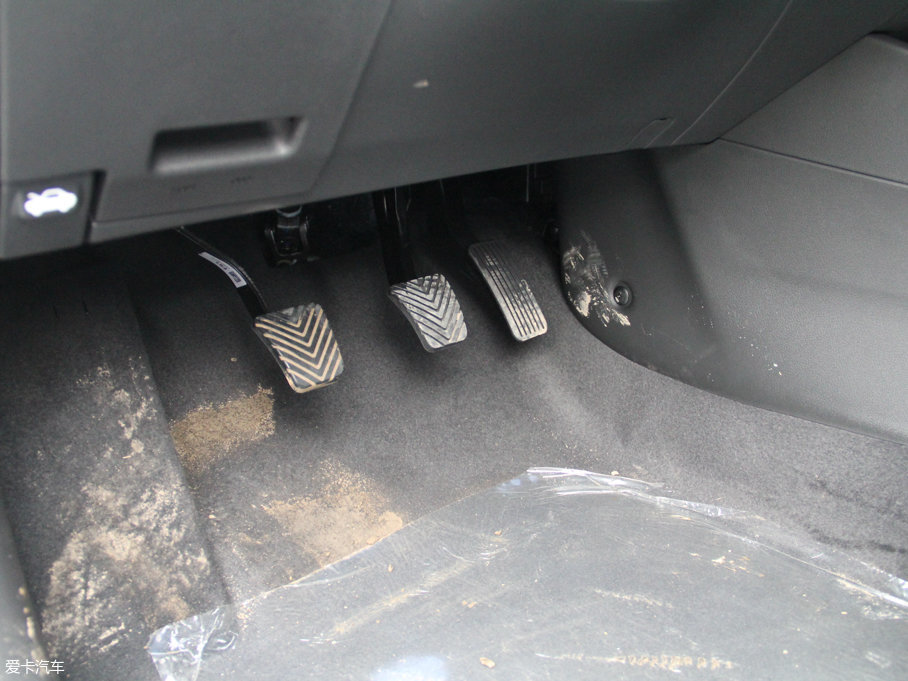 2017{ 1.4L քſGLS