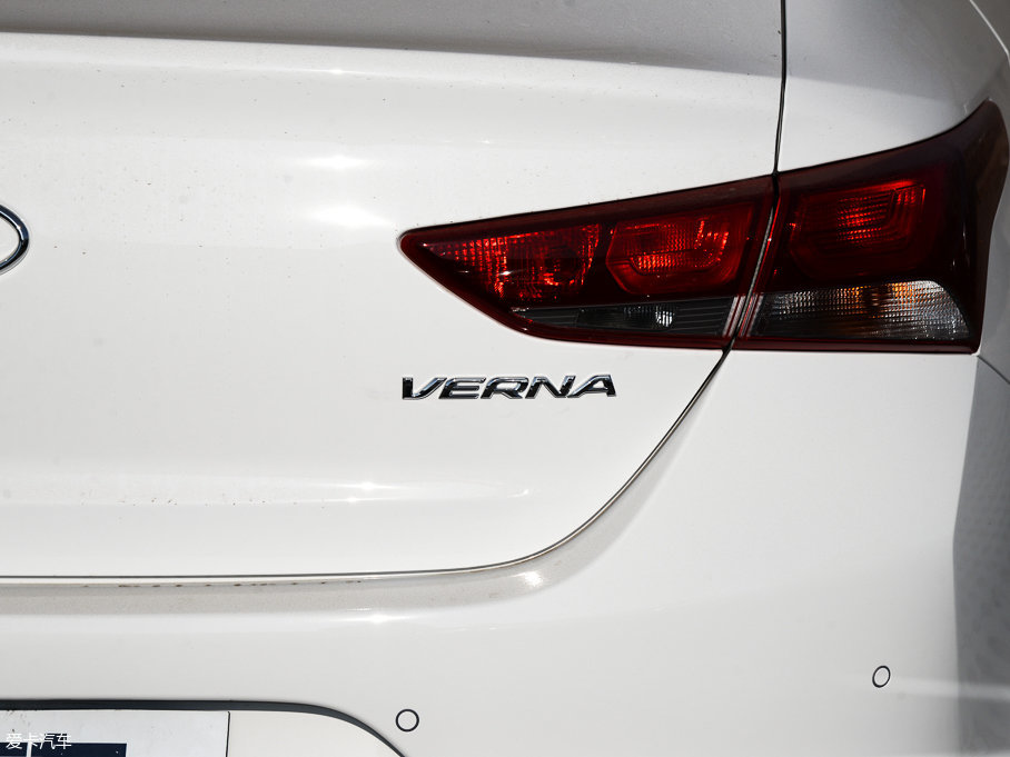 2017{ 1.6L Ԅ(dng)ӢTOP