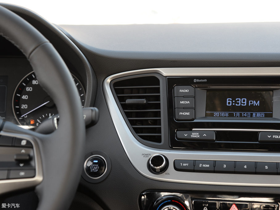 2017{ 1.6L ԄӾӢTOP