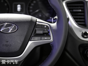 北京現代2017款悅納