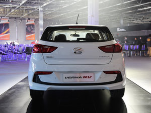 2017款1.6L 自动精英版 国V 整体外观