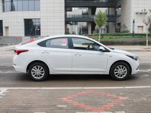 2017款1.4L 自动炫酷版GLS 整体外观