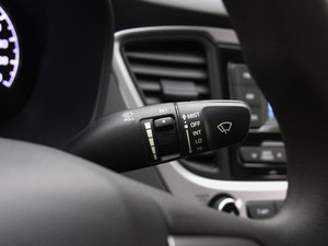 2017款1.4L 自动炫酷版GLS 中控区
