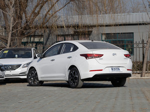 2017款1.6L 自动精英版TOP 左后45度